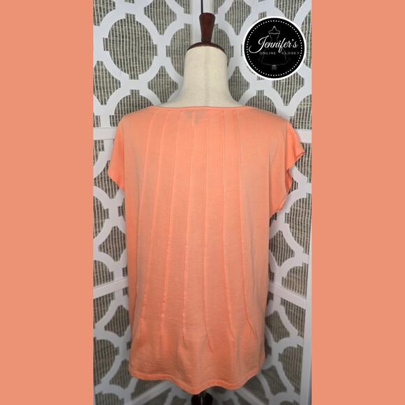 Talbots Petite Coral Scoop Neck Pleated Front and Back Short Sleeve Top Size L - Picture 6 of 10